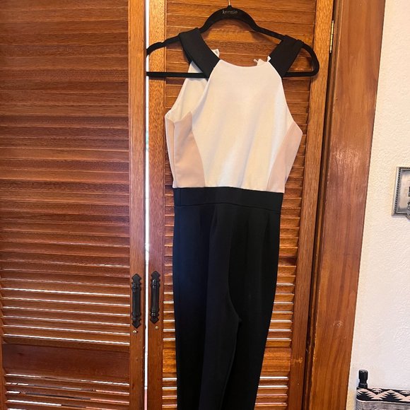 Cute Two-Tone Jumpsuit - Picture 1 of 3